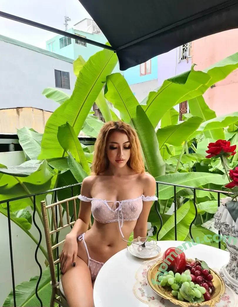 Mi_b3e nude photo #0047 (mi_b3ee)