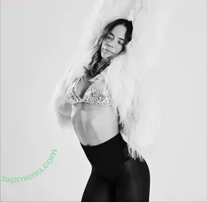 Miф Mello / miamello nude photo #0056