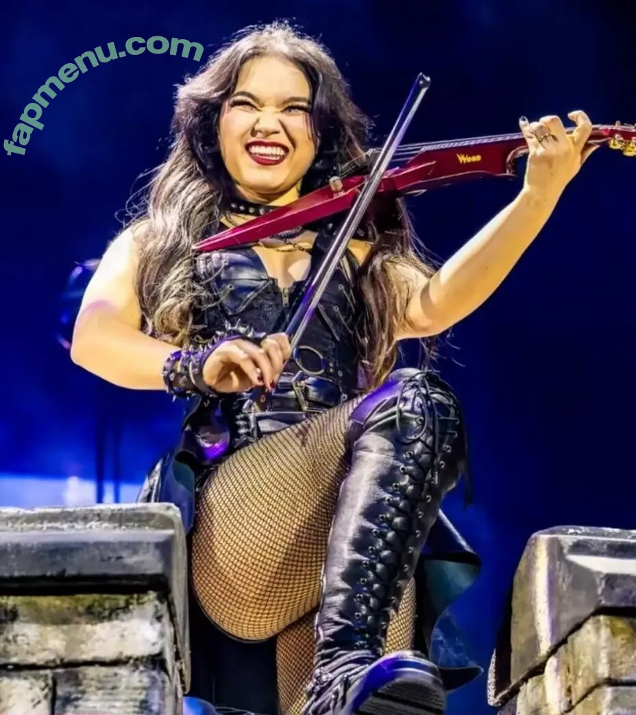 Mia Asano nude photo #0025 (mia_asano / miaasanomusic)