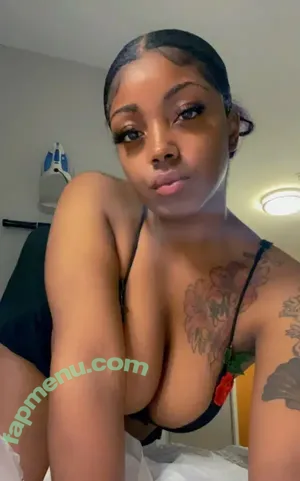 Mia Belle / Mimicherries / miabellenyc / miasrbelle nude photo #0020