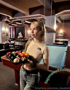 Mia_bluebird / clarathestudent / miabluebird nude photo #0303