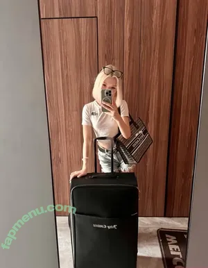 Mia_bluebird / clarathestudent / miabluebird nude photo #0322