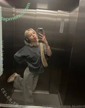 Mia_bluebird / clarathestudent / miabluebird nude photo #0497
