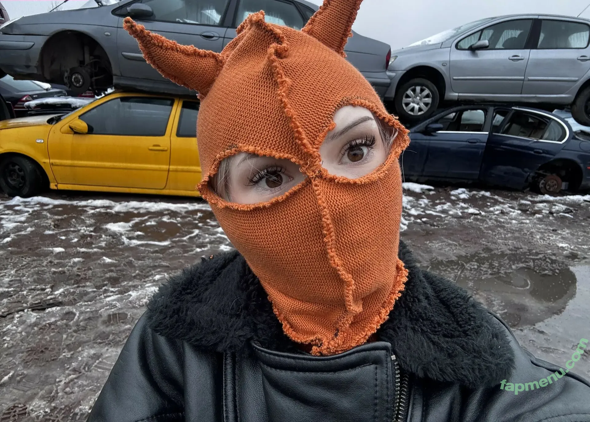 Mia_bluebird nude photo #0045 (mia.blue.birdd / miabluebird / winkyfaceemoji22)