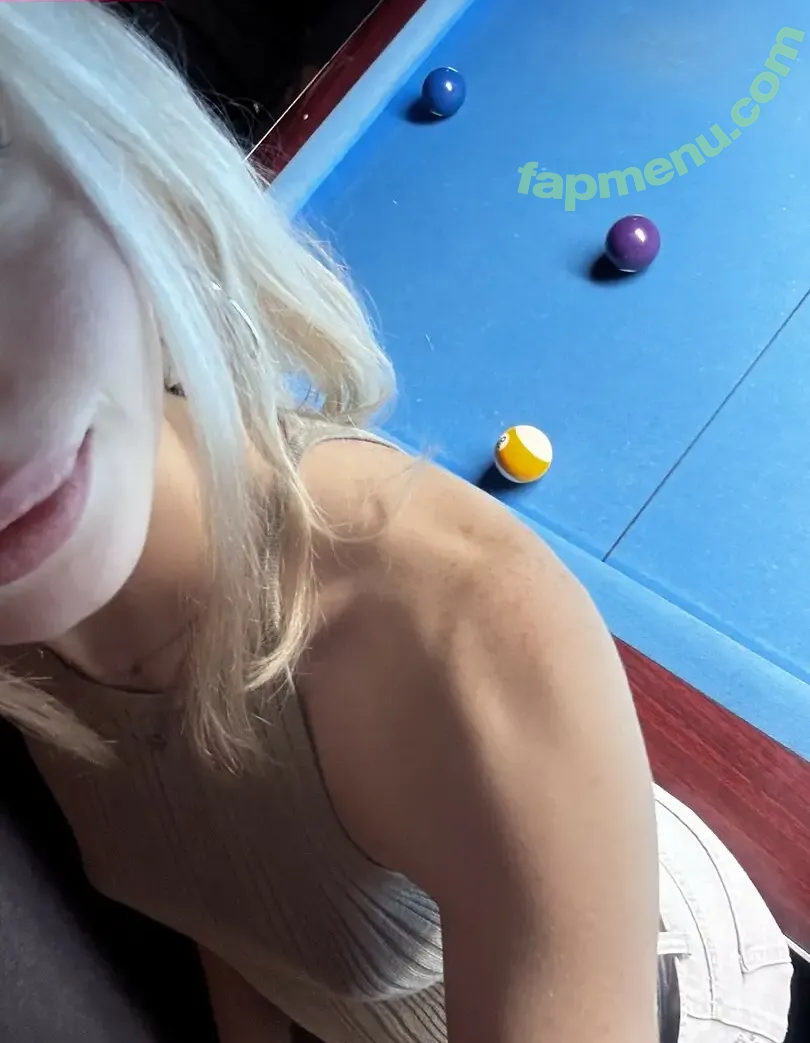 Mia_bluebird nude photo #0056 (_iam_bluebird_)
