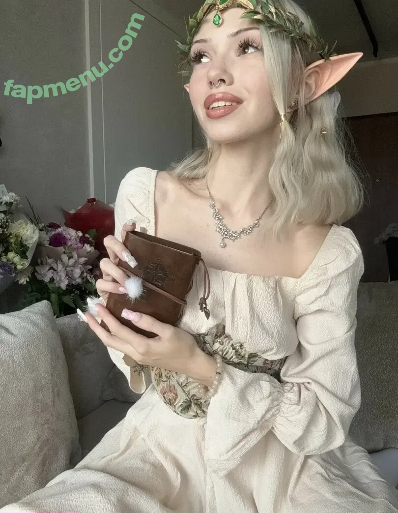 Mia_bluebird nude photo #0180 (miabluebird)