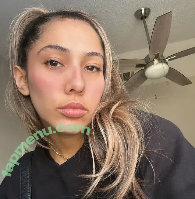 Mia Bosman nude photo #0024 (miabosman)