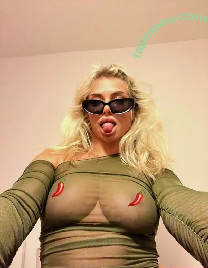 Mia Brodrick nude photo #0021 (mb123xxx / mia_brodrick / miabrodrick)