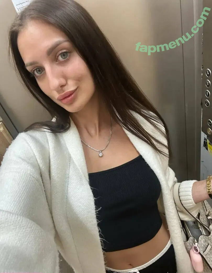 mia_evans nude photo #0077 (mia_evans)