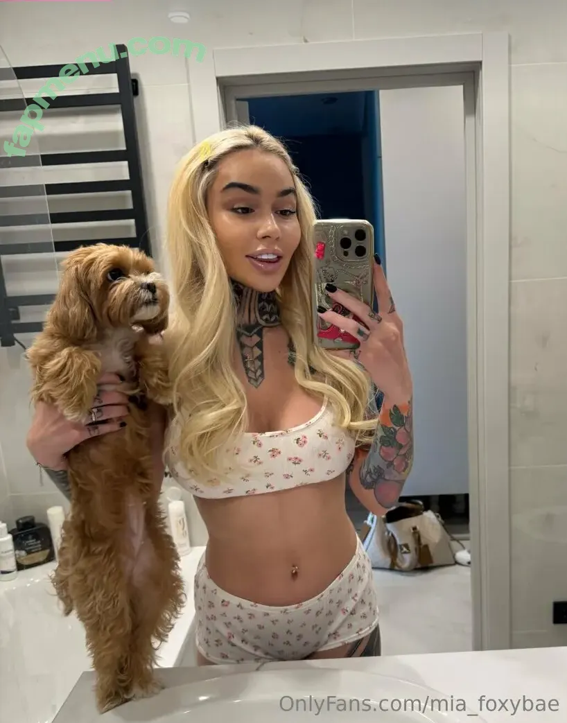 mia_foxybae nude photo #0127 (miabgalvan)