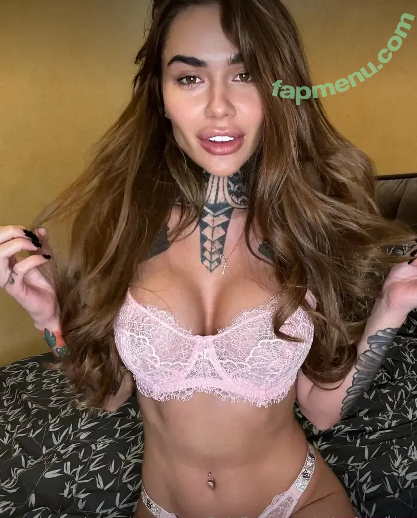 mia_foxybae nude photo #0130 (miabgalvan)