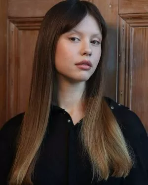 Mia Goth / goth.mia / officalmiagoth nude photo #0174