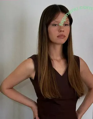 Mia Goth / goth.mia / officalmiagoth nude photo #0245