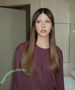 Mia Goth / goth.mia / officalmiagoth nude photo #0427