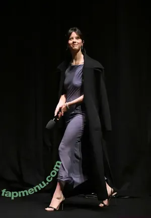 Mia Goth / goth.mia / officalmiagoth nude photo #0430