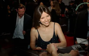 Mia Goth / goth.mia / officalmiagoth nude photo #0443