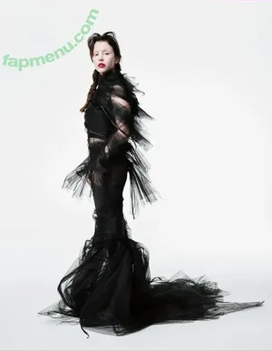 Mia Goth / goth.mia / officalmiagoth nude photo #0457