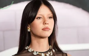 Mia Goth / goth.mia / officalmiagoth nude photo #0489