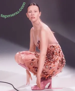 Mia Goth / goth.mia / officalmiagoth nude photo #0497