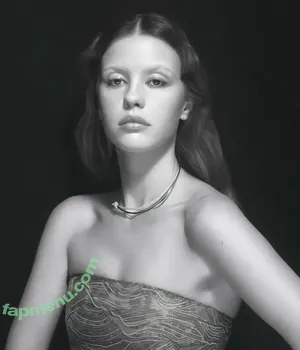 Mia Goth / goth.mia / officalmiagoth nude photo #0499