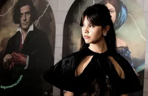 Mia Goth / goth.mia / officalmiagoth nude photo #0521