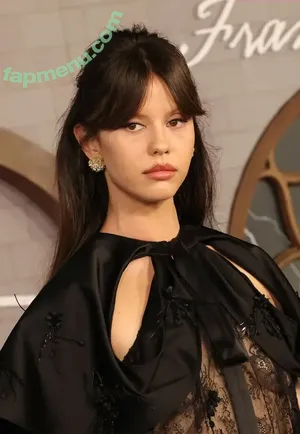 Mia Goth / goth.mia / officalmiagoth nude photo #0536