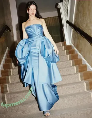 Mia Goth / goth.mia / officalmiagoth nude photo #0583