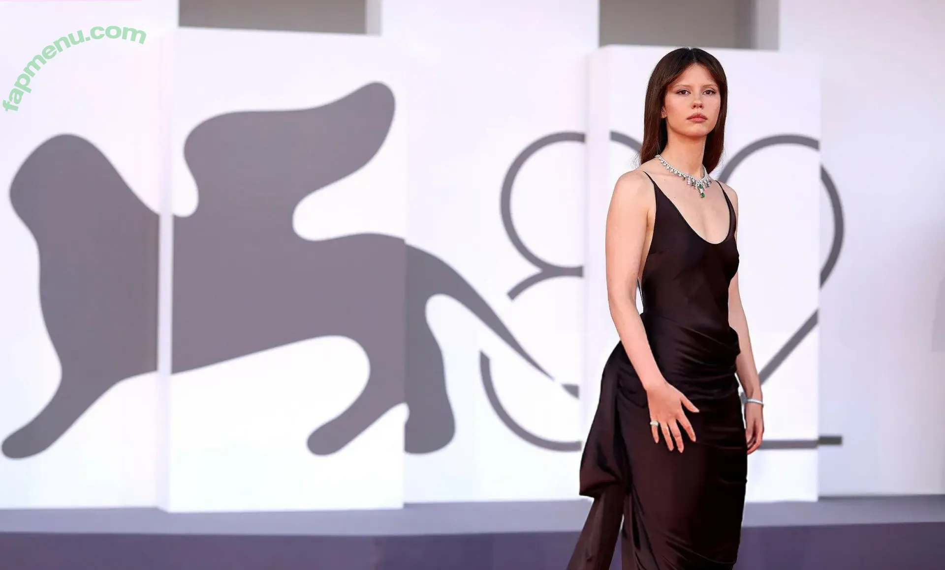 Mia Goth nude photo #0267 (goth.mia / officalmiagoth)