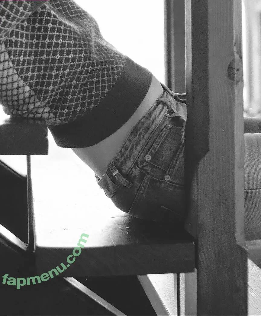 Mia Goth nude photo #0307 (goth.mia / officalmiagoth)