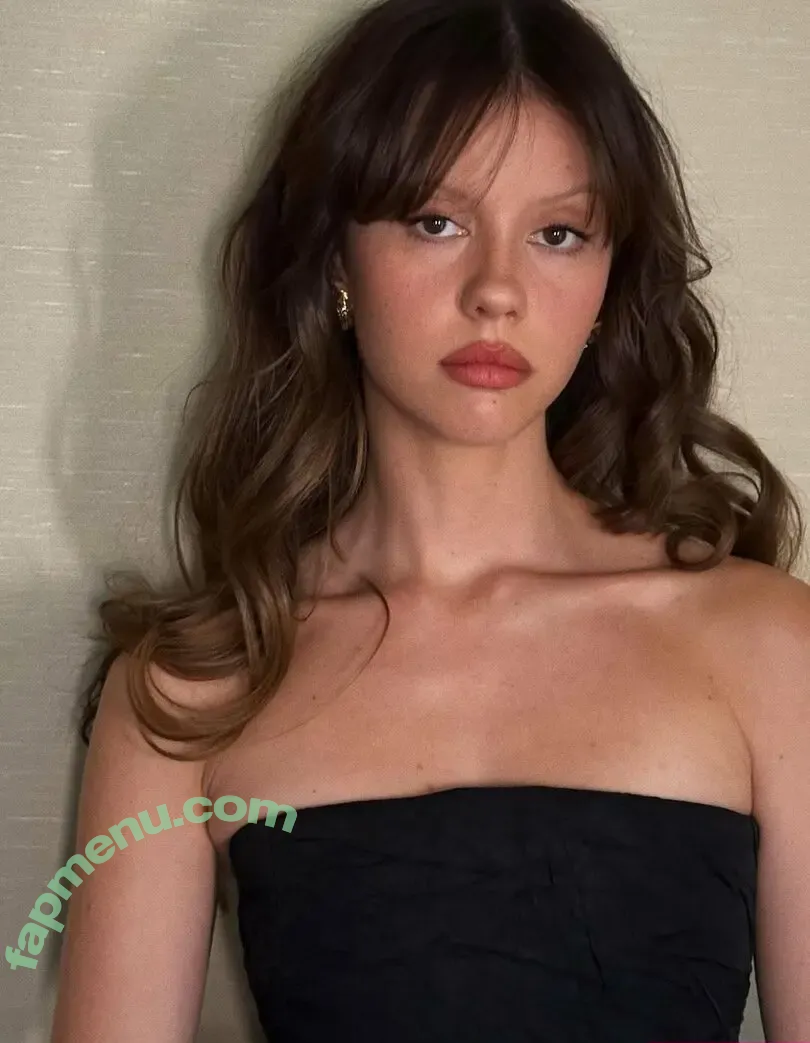 Mia Goth nude photo #0318 (goth.mia / officalmiagoth)