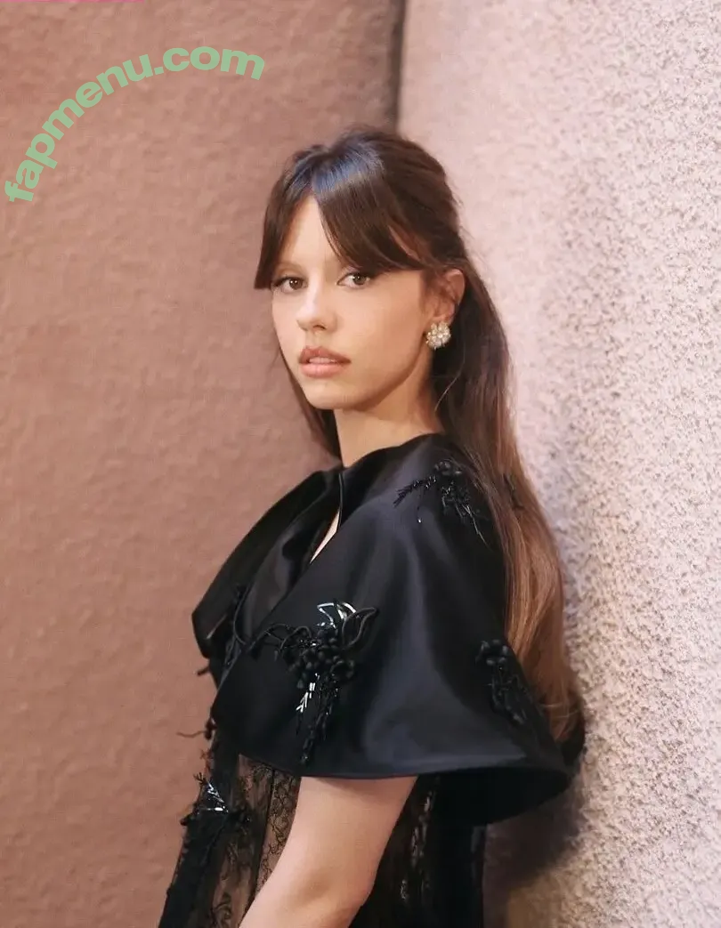 Mia Goth nude photo #0377 (goth.mia / officalmiagoth)