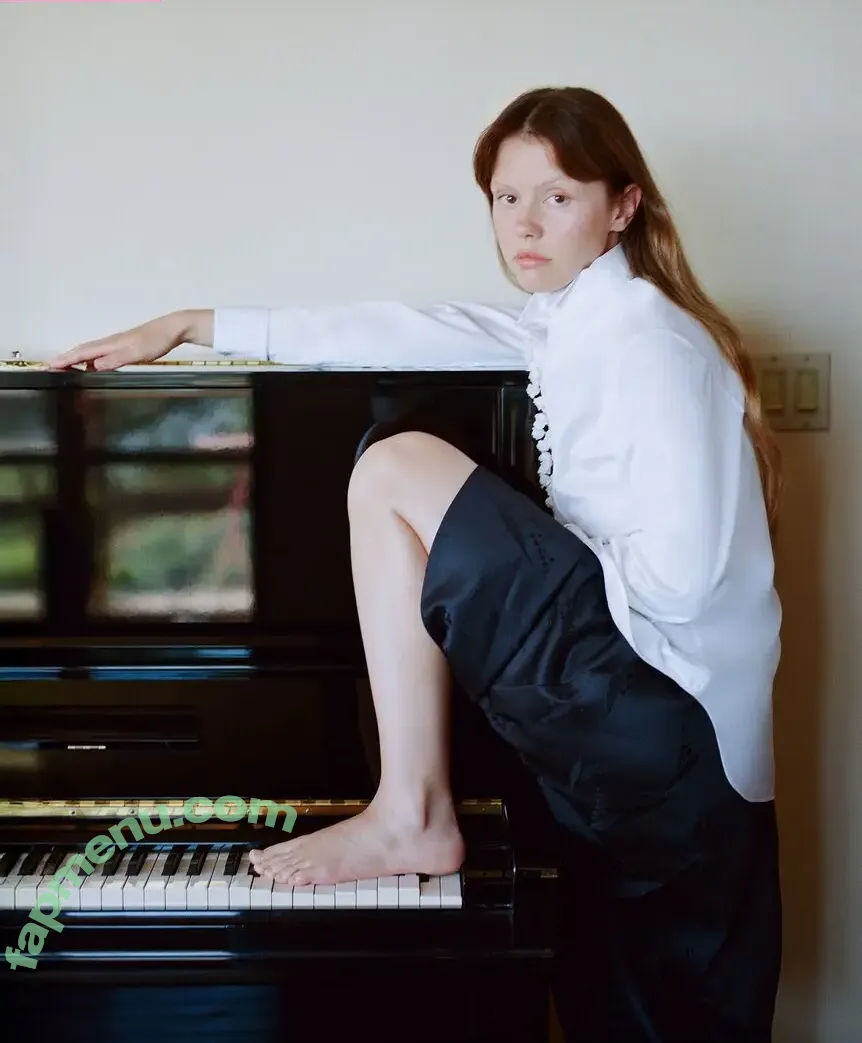 Mia Goth nude photo #0380 (goth.mia / officalmiagoth)