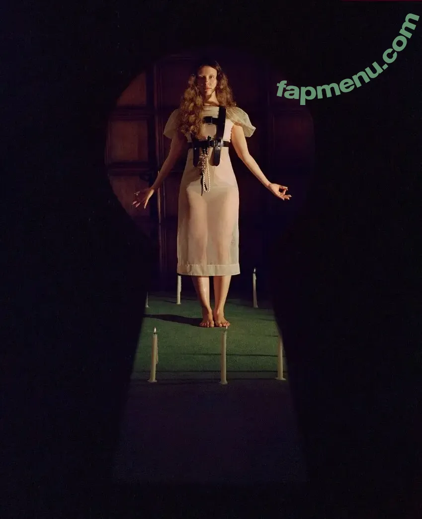 Mia Goth nude photo #0382 (goth.mia / officalmiagoth)