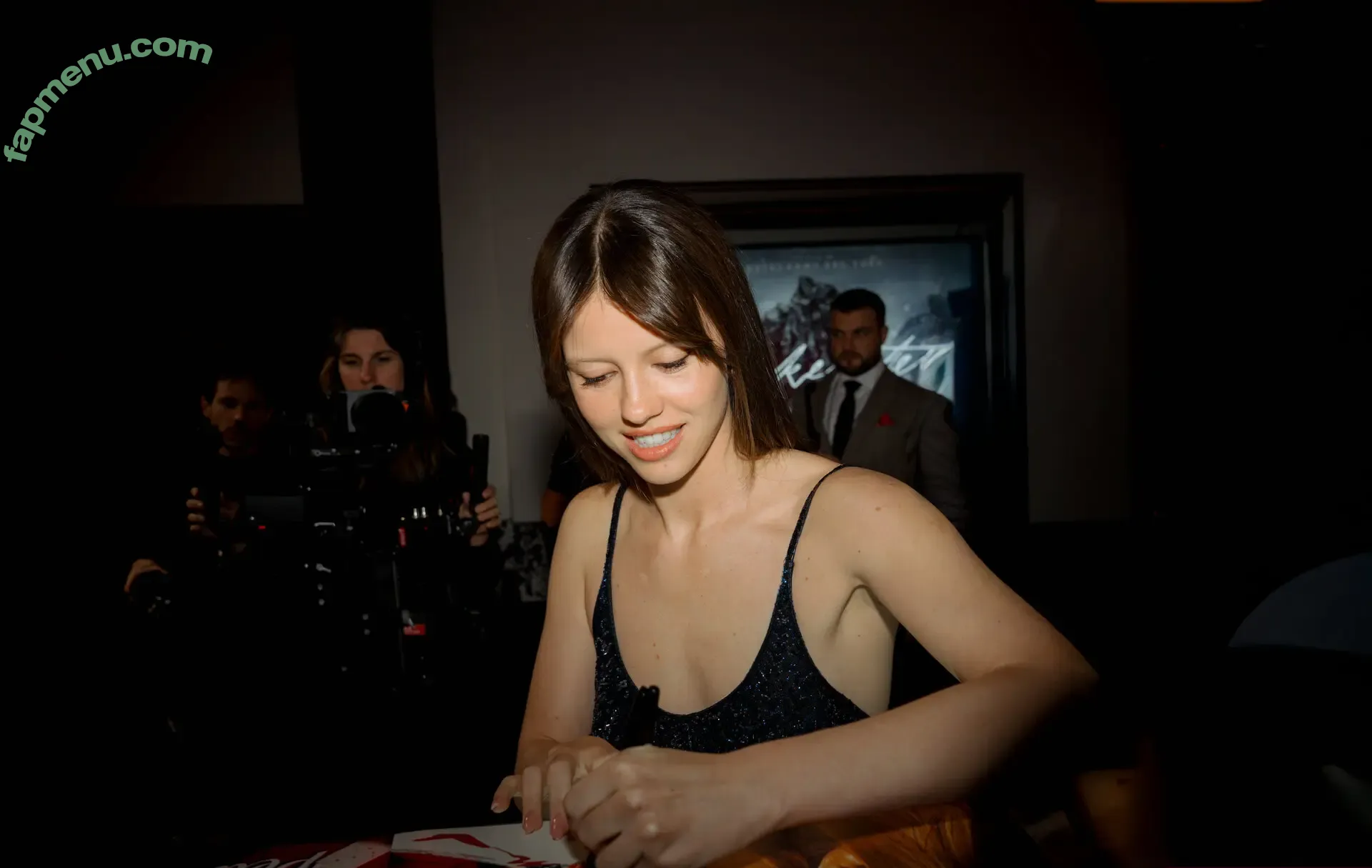 Mia Goth nude photo #0444 (goth.mia / officalmiagoth)