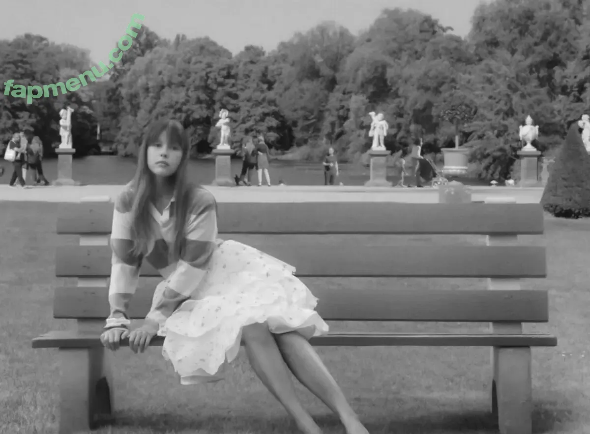 Mia Goth nude photo #0503 (goth.mia / officalmiagoth)