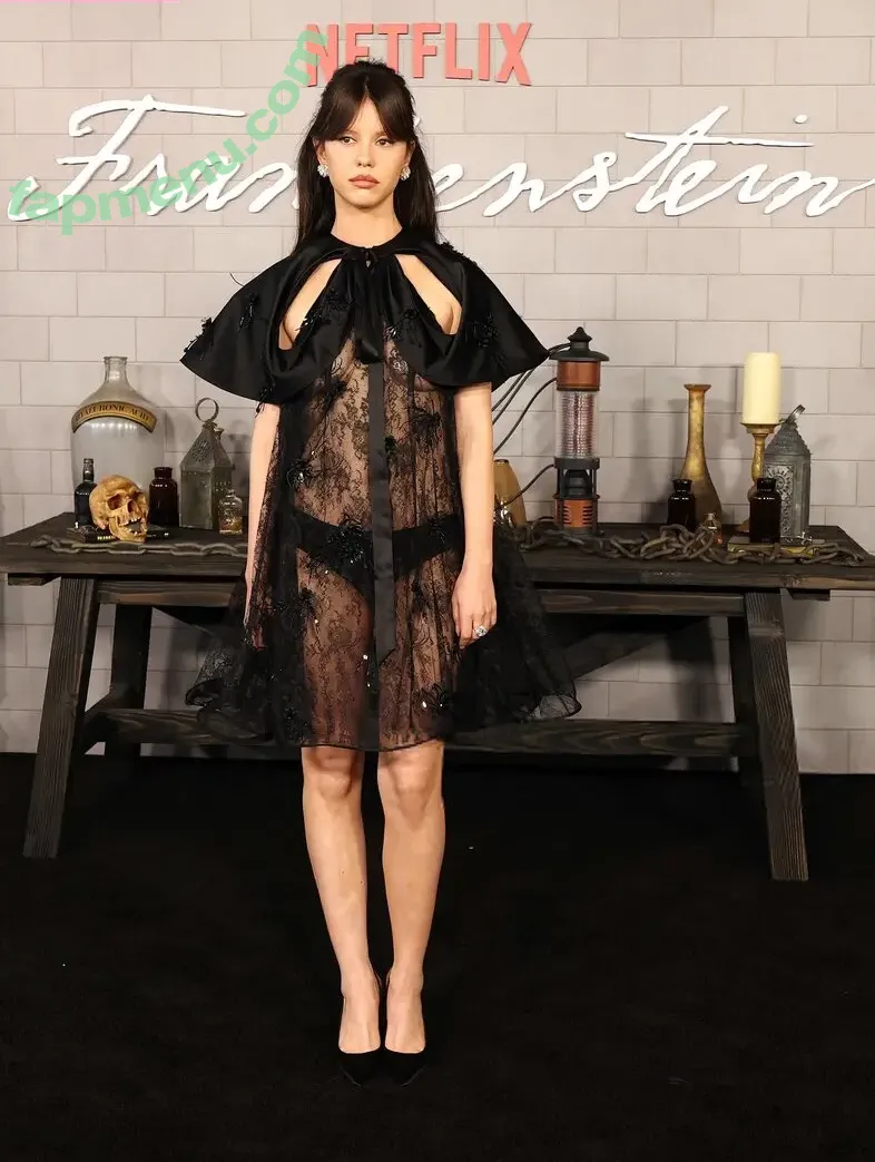 Mia Goth nude photo #0513 (goth.mia / officalmiagoth)