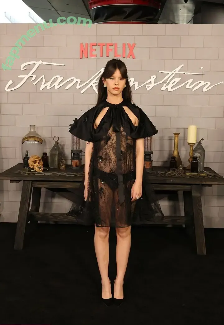 Mia Goth nude photo #0531 (goth.mia / officalmiagoth)