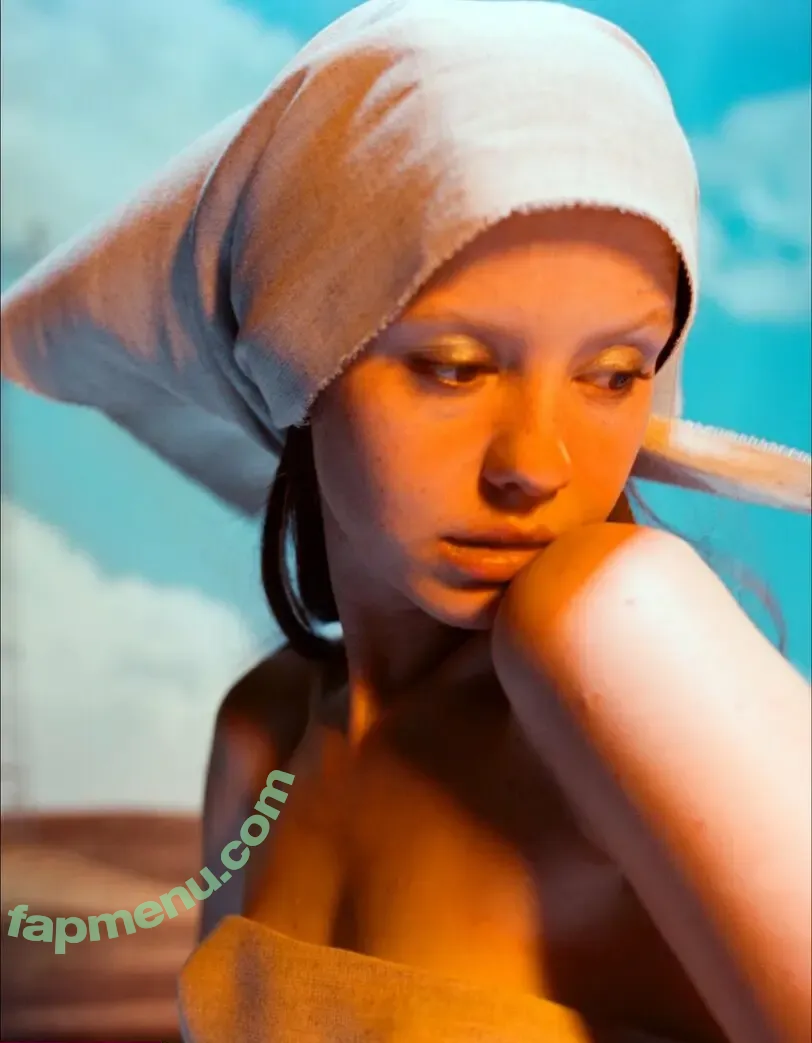 Mia Goth nude photo #0587 (goth.mia / officalmiagoth)