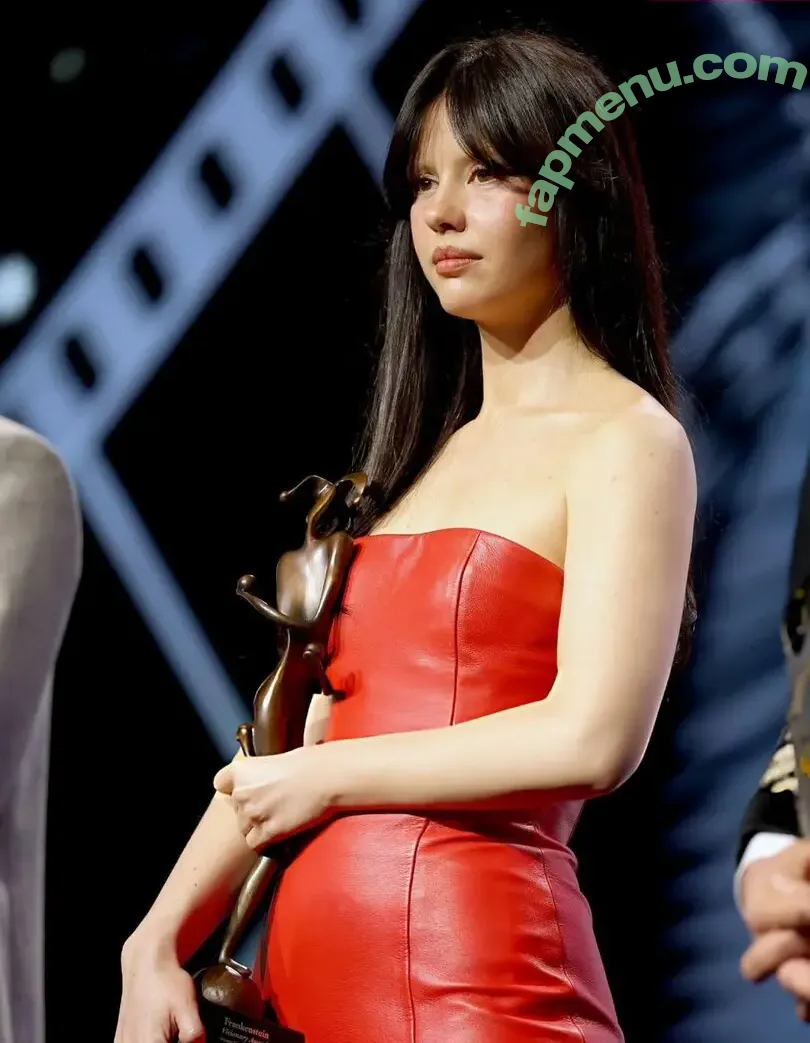 Mia Goth nude photo #0642 (goth.mia / miaxgoth / officalmiagoth)