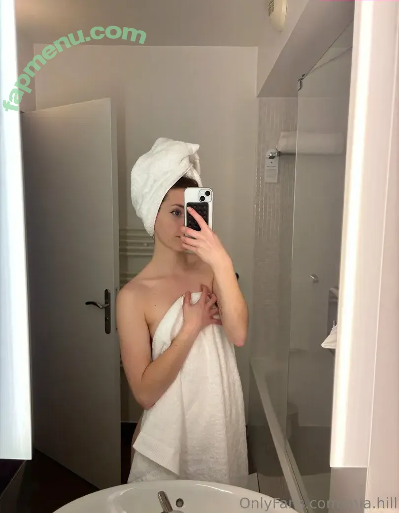 mia.hill nude photo #0018 (itsmiahill)