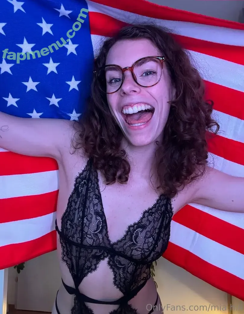 mia.hill nude photo #0026 (itsmiahill)