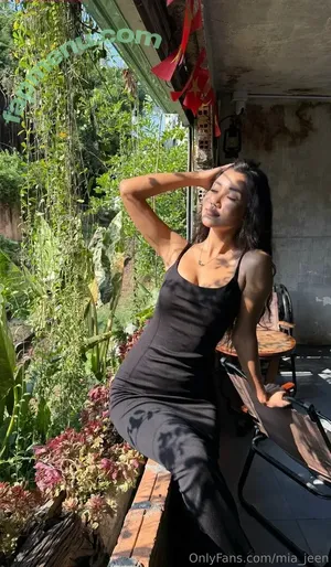Mia_Jeen / MiaJeen / mia.jeen nude photo #0052