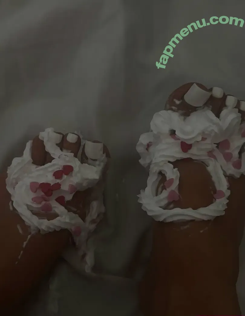 Mia Jordan nude photo #0047 (Miaajordanne / miajordanne)