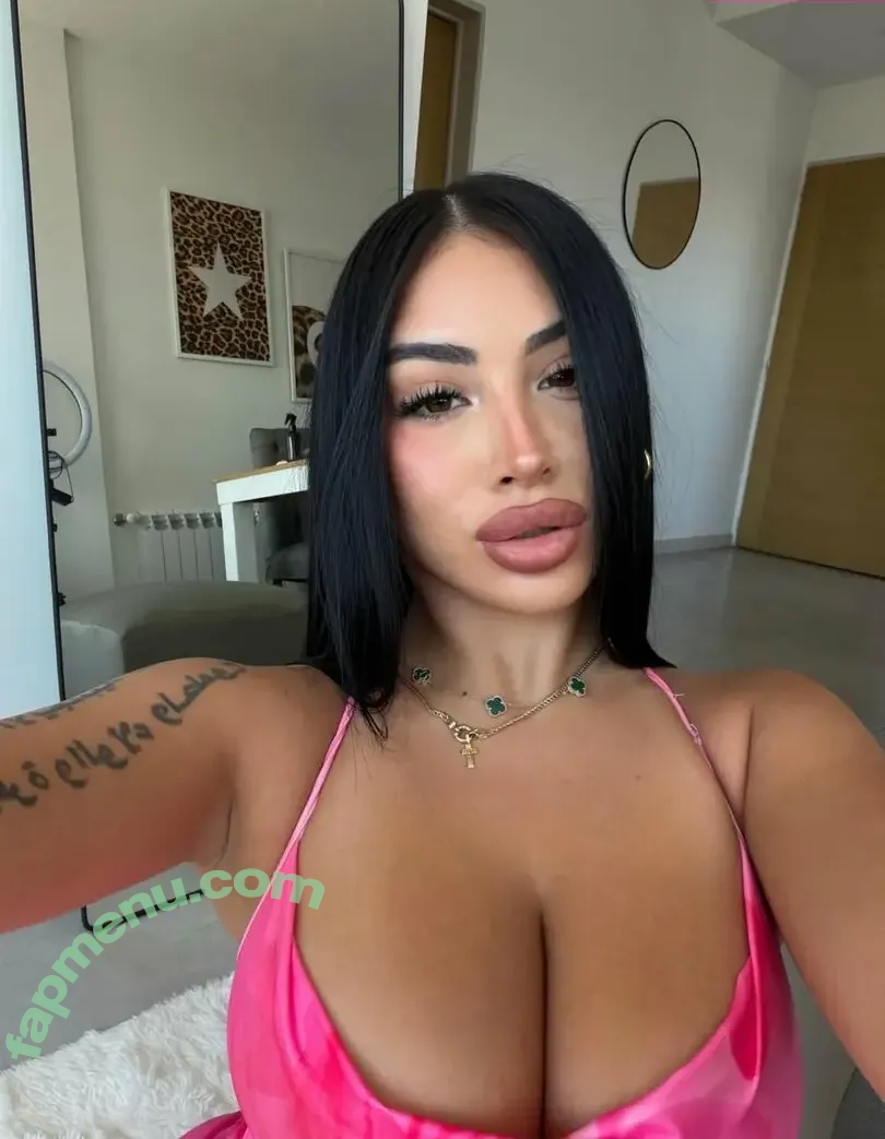 Mia Keller nude photo #0021 (miakeller / miakellerxo)