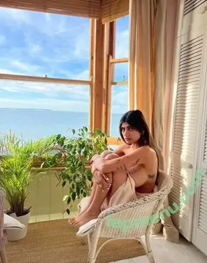 Mia Khalifa / miakhalifa nude photo #0518
