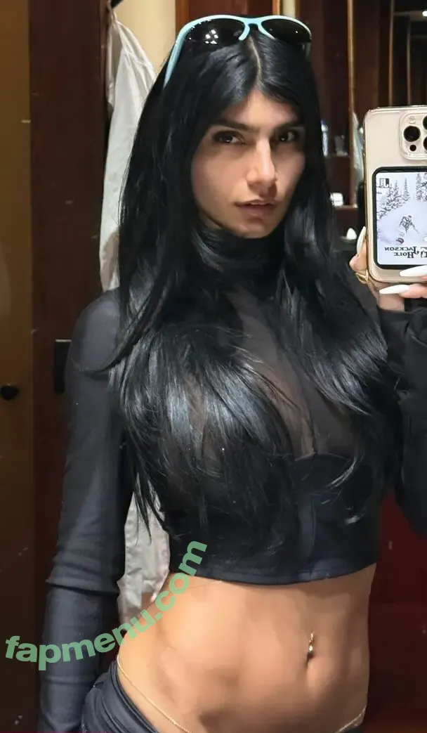 Mia Khalifa nude photo #0153 (miakhalifa)