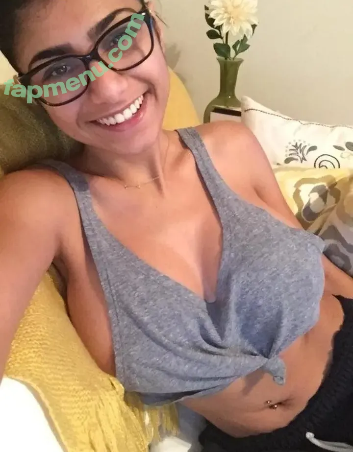 Mia Khalifa nude photo #0214 (miakhalifa)