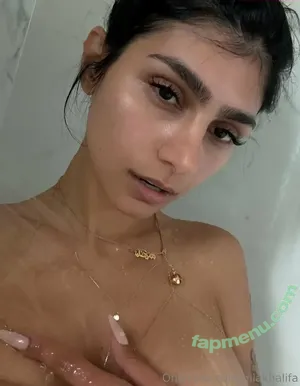 Mia Khalifa / miakhalifa nude photo #0009