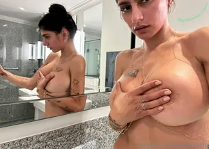 Mia Khalifa / miakhalifa nude photo #0279