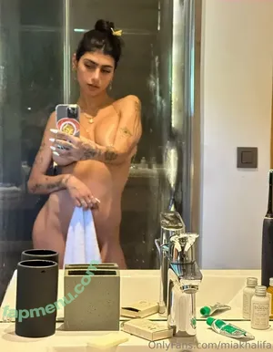 Mia Khalifa / miakhalifa nude photo #0343